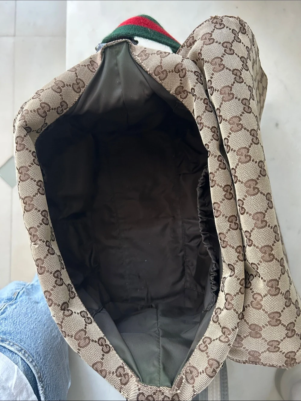 Gucci Beige/Brown GG Supreme Canvas Messenger Bag with Green-Red Web Strap